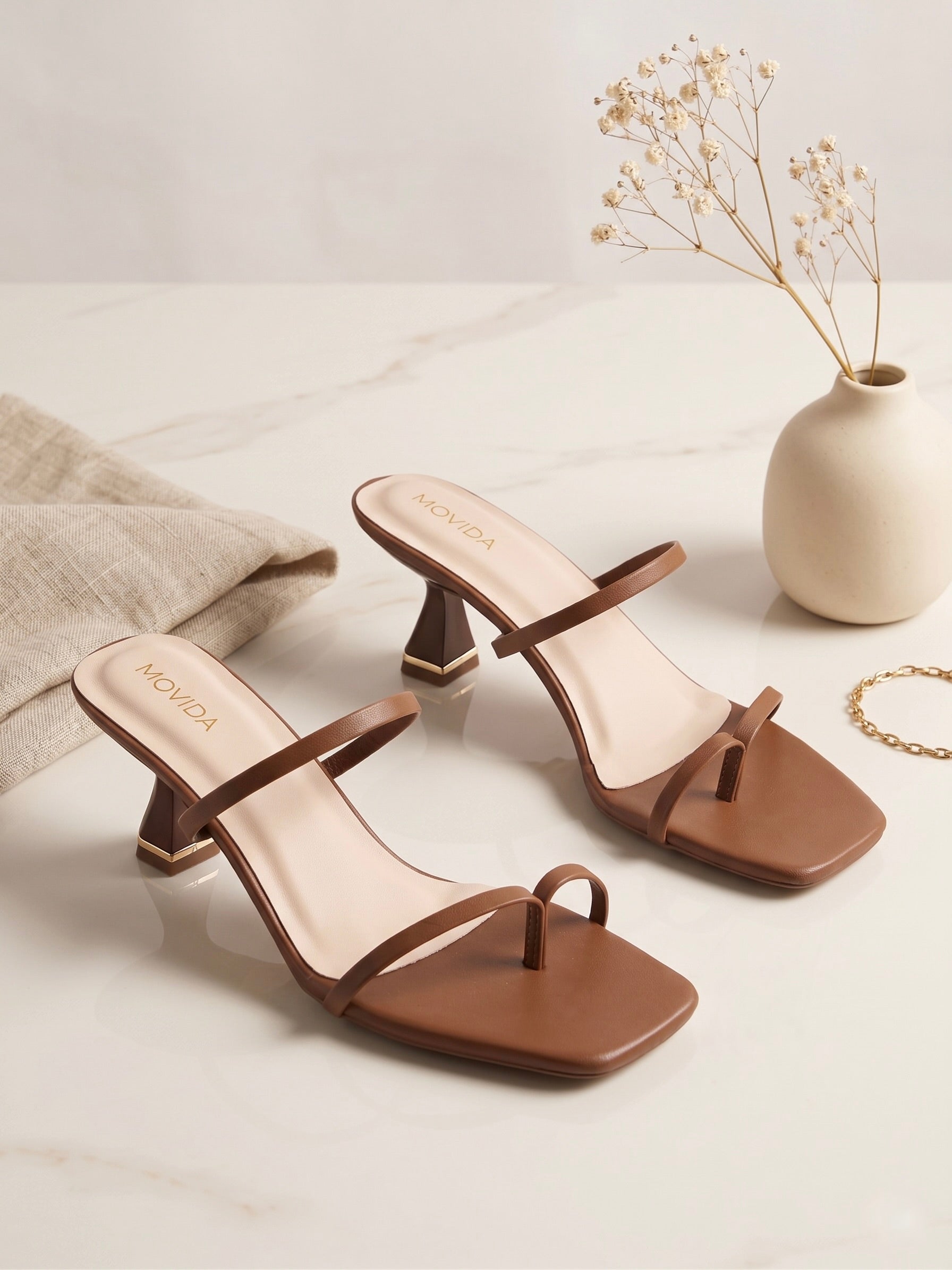 Heel Strap Toe Ring Sandal - Brown