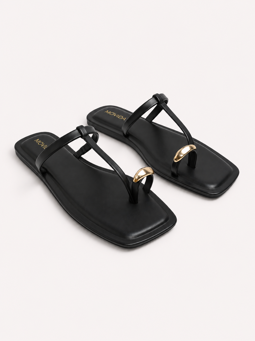 Sable Gold Shell T-Bar  Thong Sandal – Black