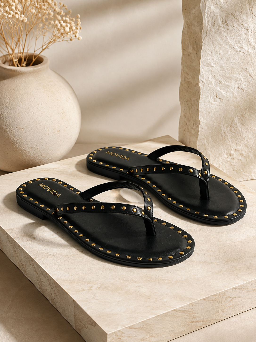 Flat V Straps Strap with Studs Sandal - Black