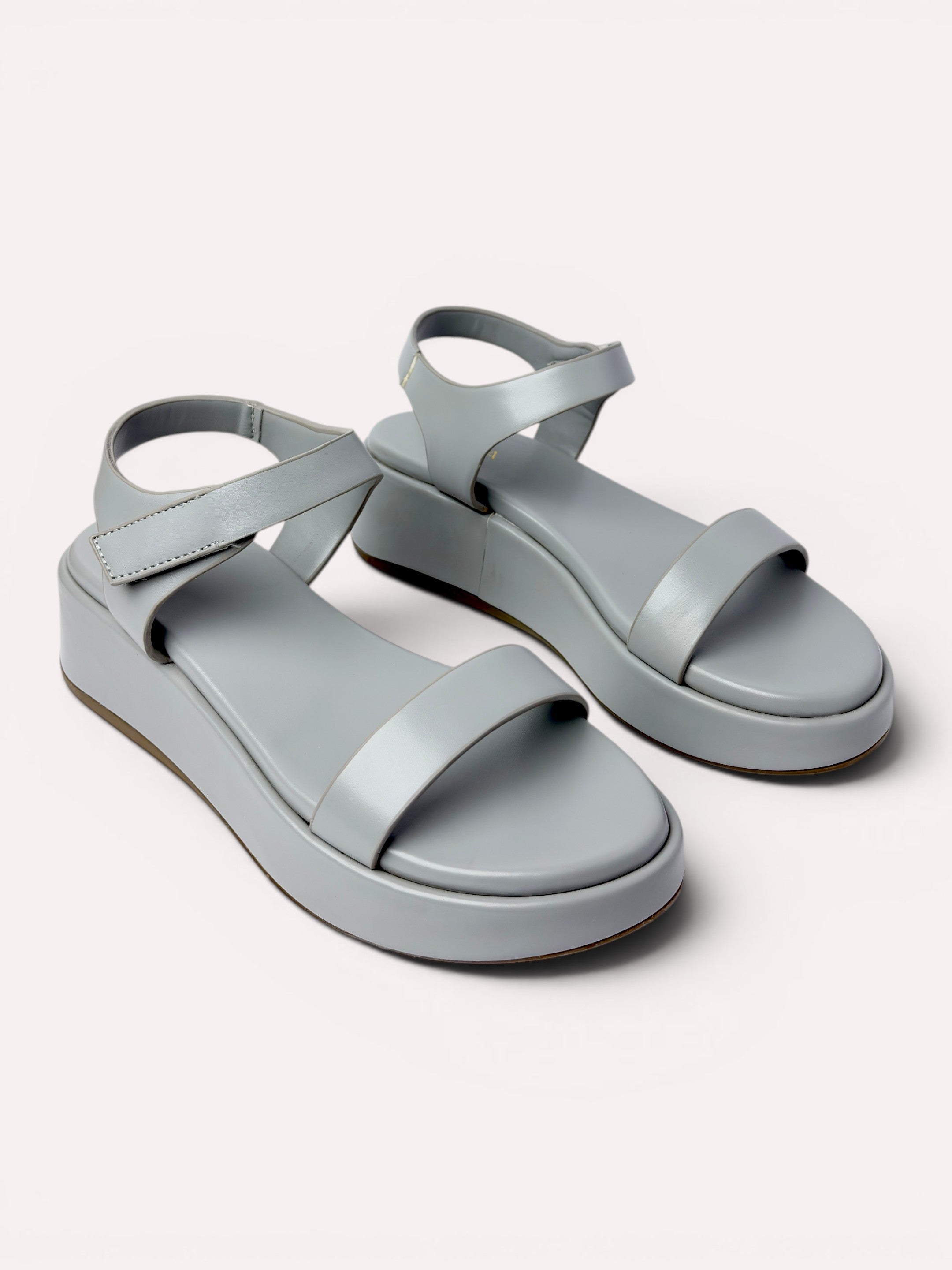 Sage Velcro Strap Flatform Sandal - Light Grey