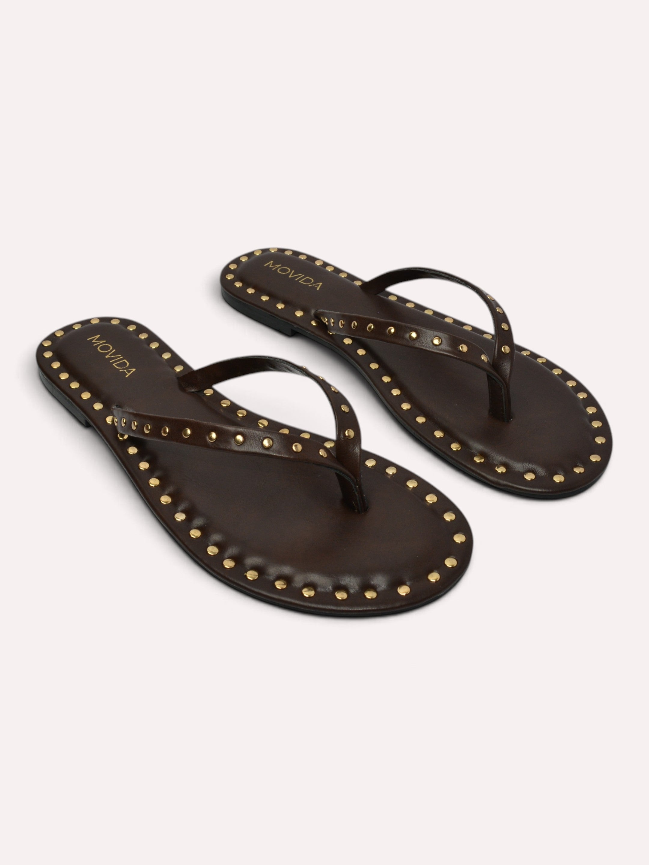 Flat V Straps Strap with Studs Sandal - Brown