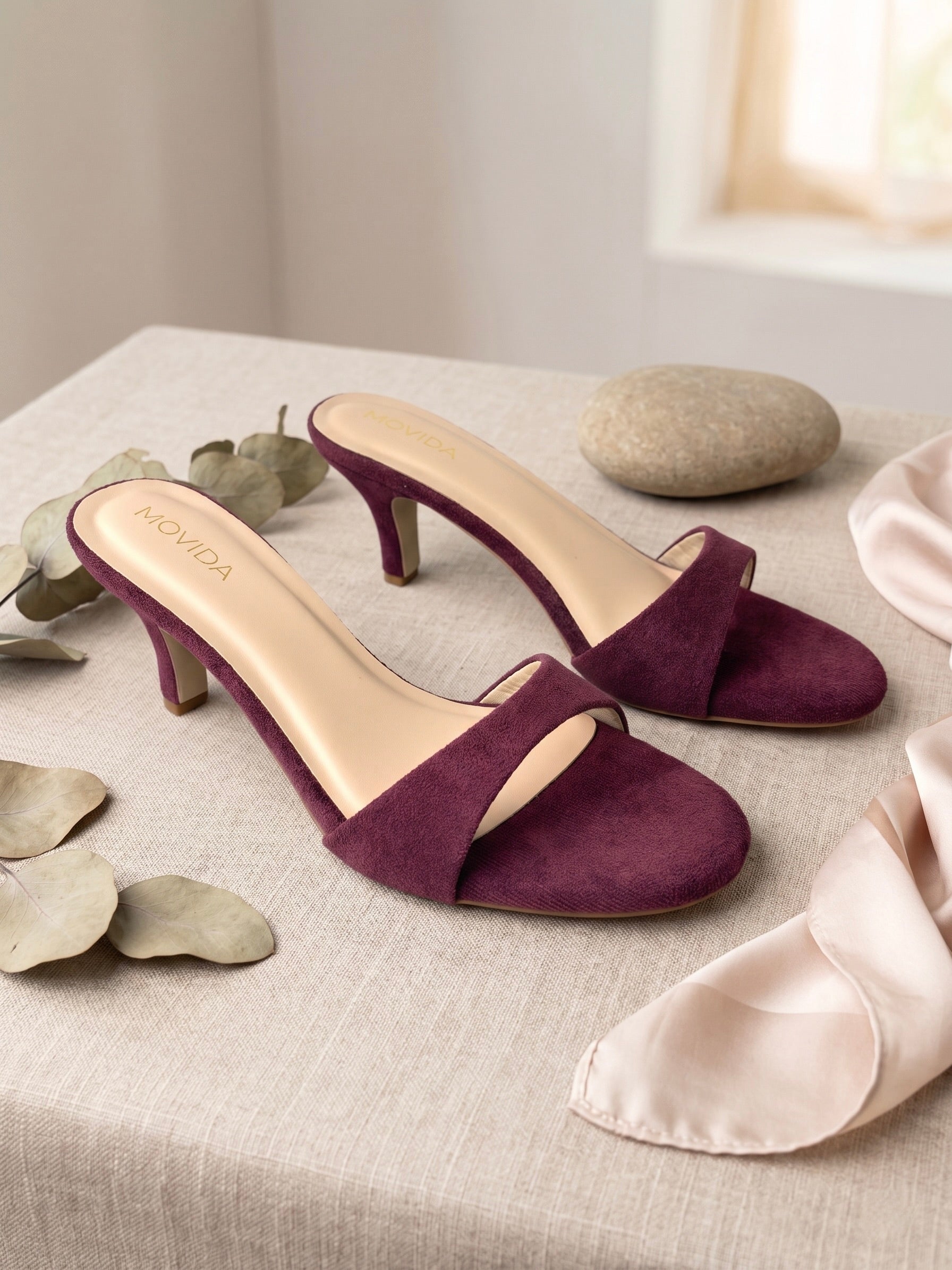 Rosette Suede Single Strap Kitten Heel Mule – Maroon