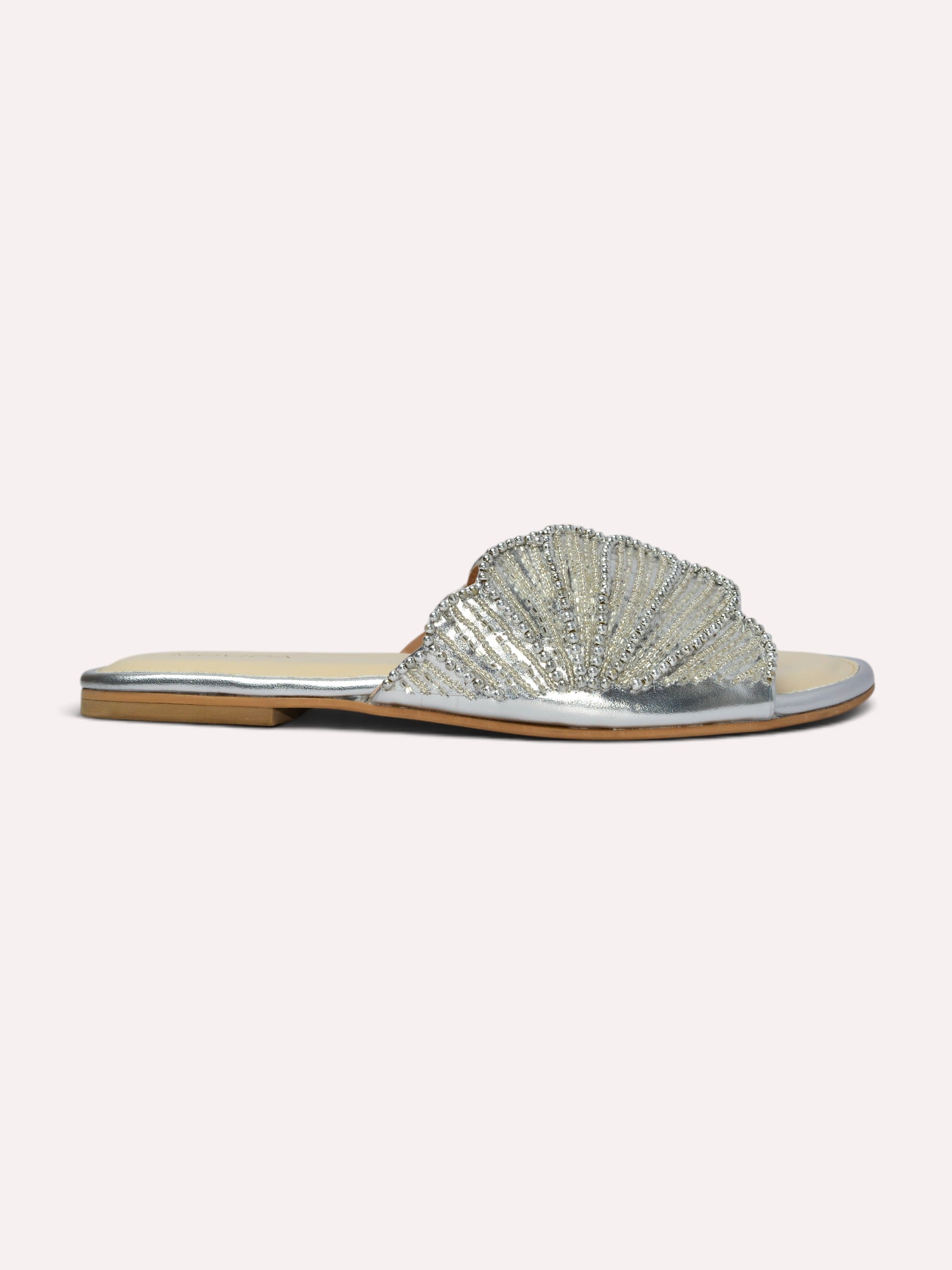 Lyra Pearl Embellished Wing Flat Slide – Silver