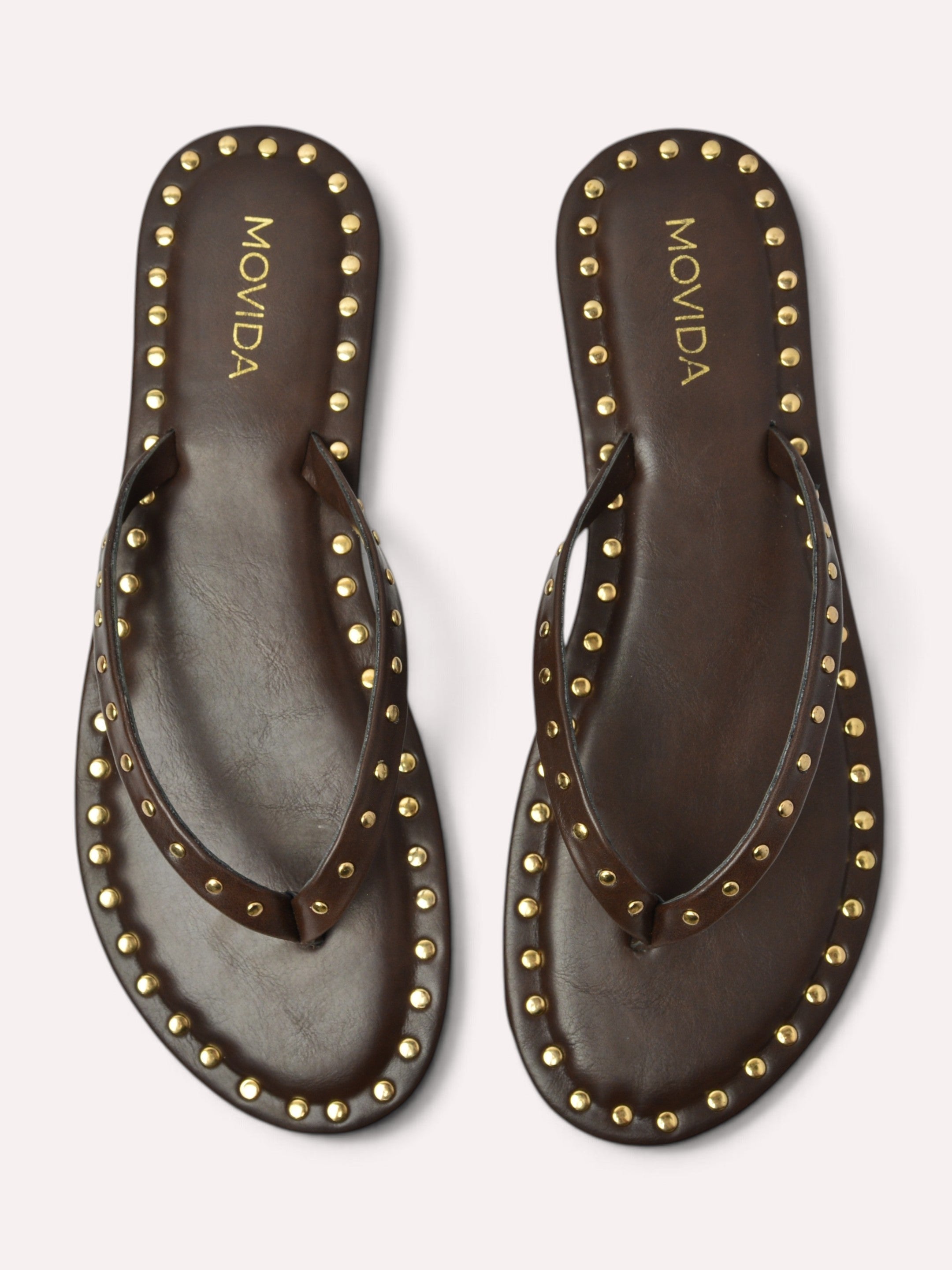 Flat V Straps Strap with Studs Sandal - Brown