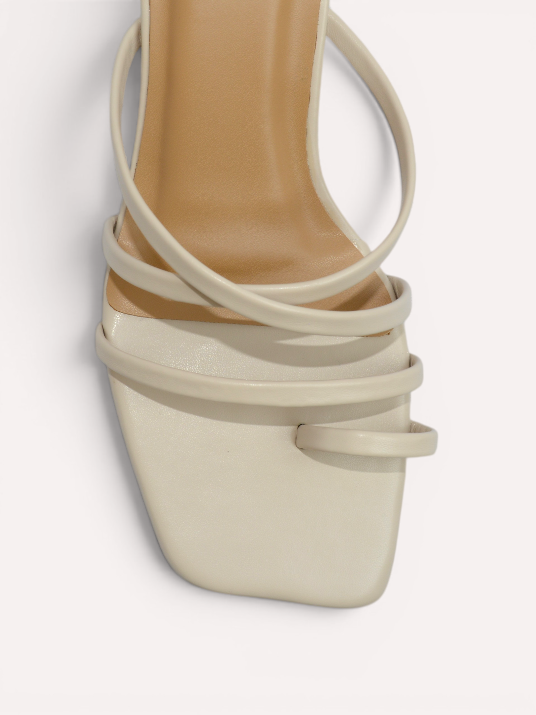 Heel Cross Strap Toe Ring Sandal - Cream