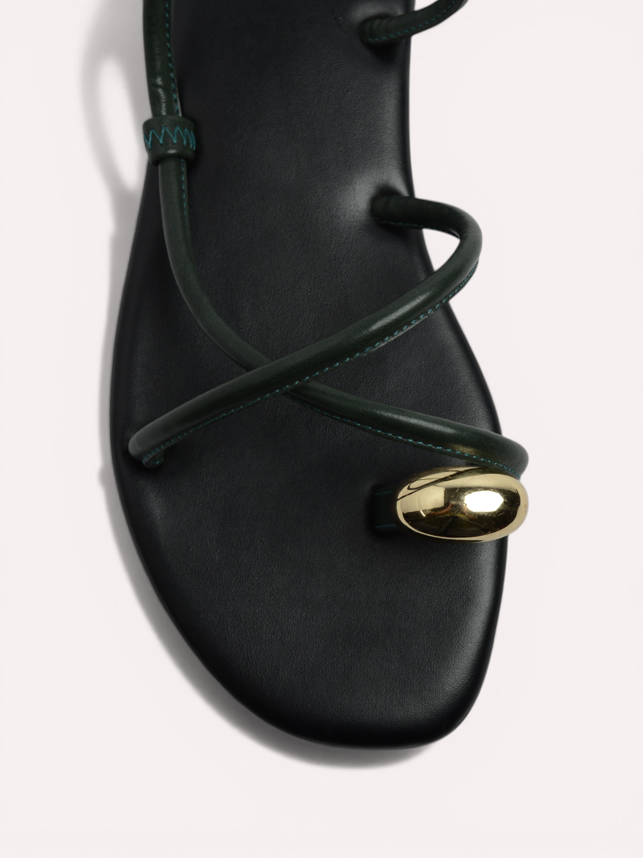Flat Metallic Toe Ring Sandal - Olive Black