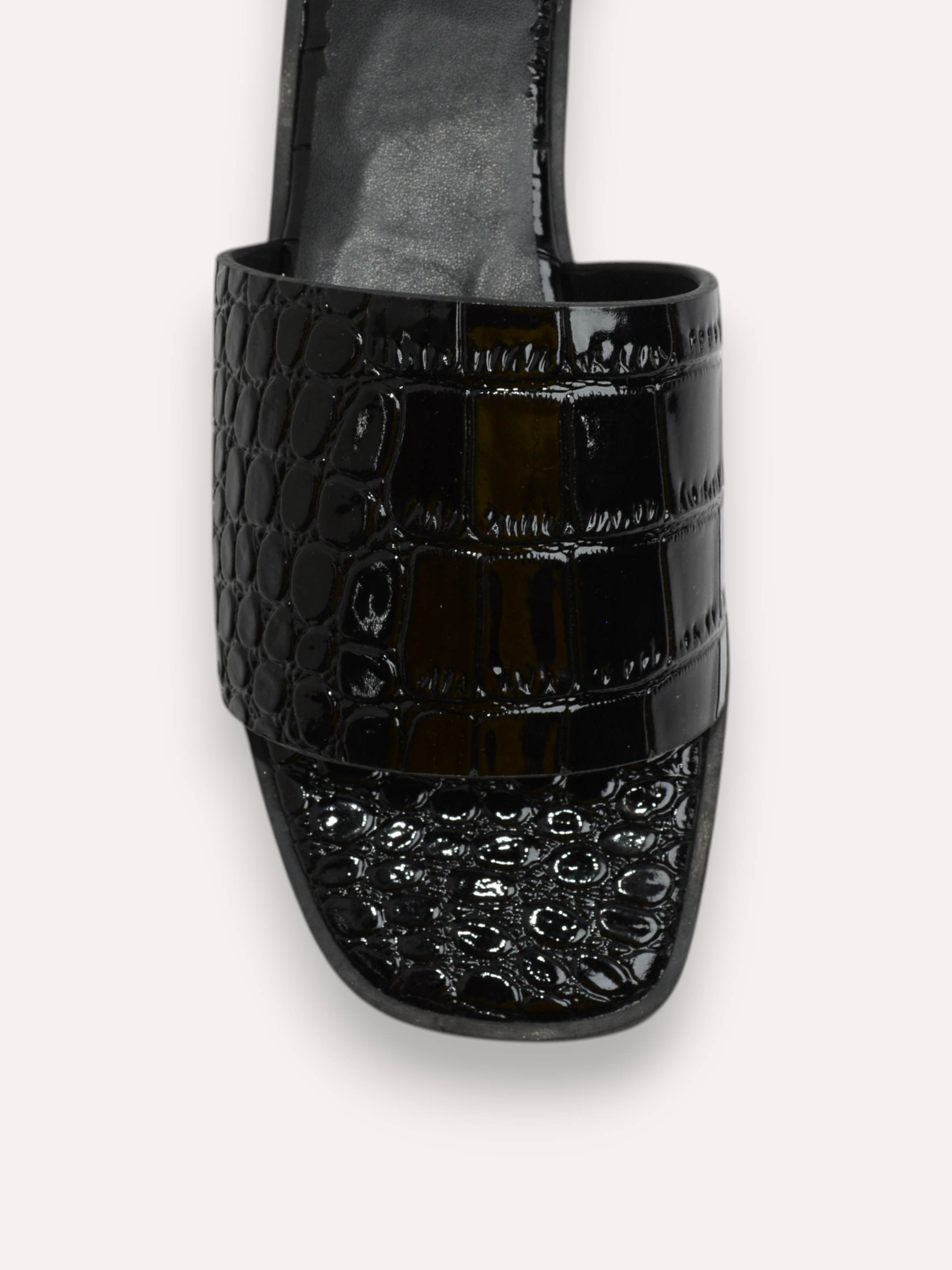 Harlow Patent Croco H-Bar Stud Slide – Black