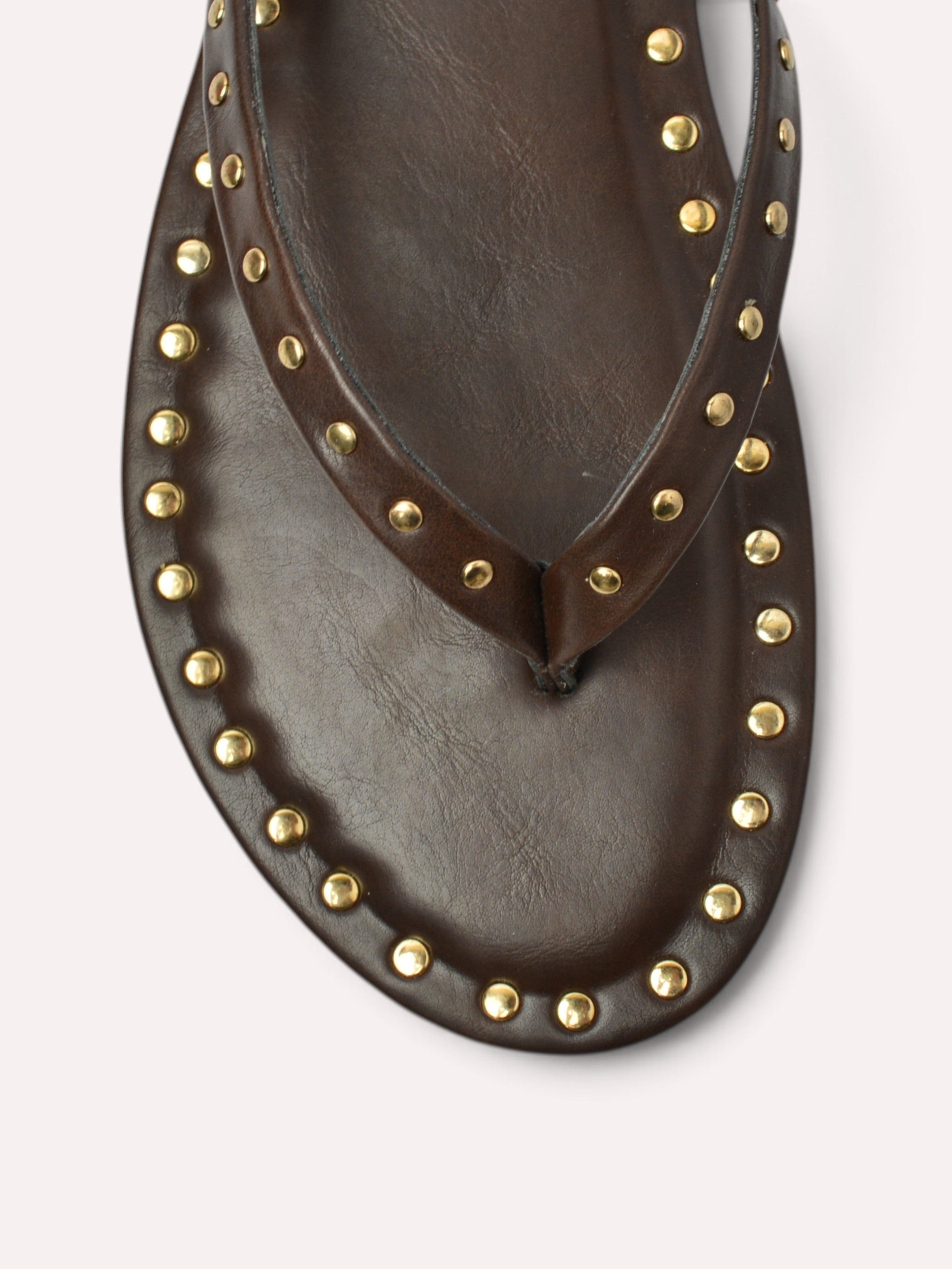 Flat V Straps Strap with Studs Sandal - Brown