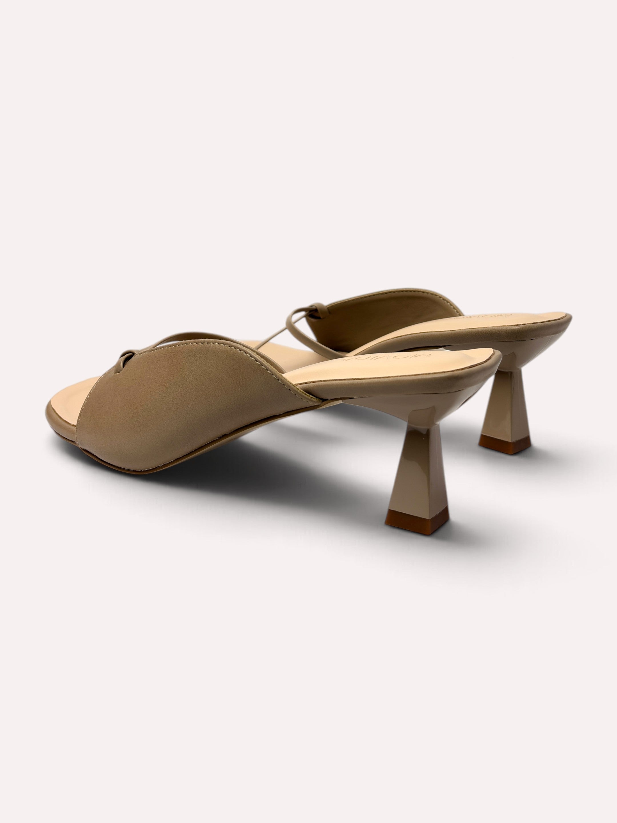 Lumina Sculptural Trumpet-Heel Strappy Mule – Camel