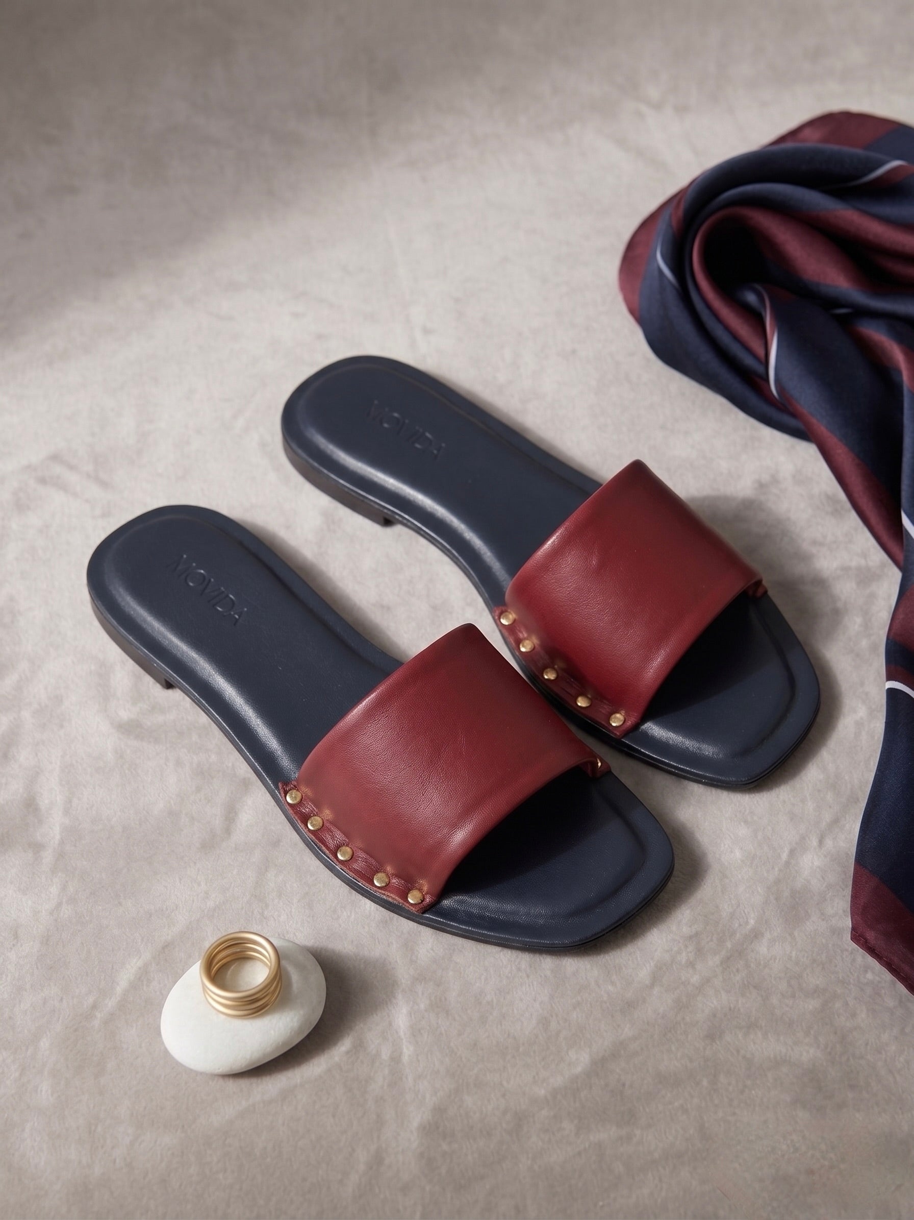 Kira Stud Flat Slide – Maroon