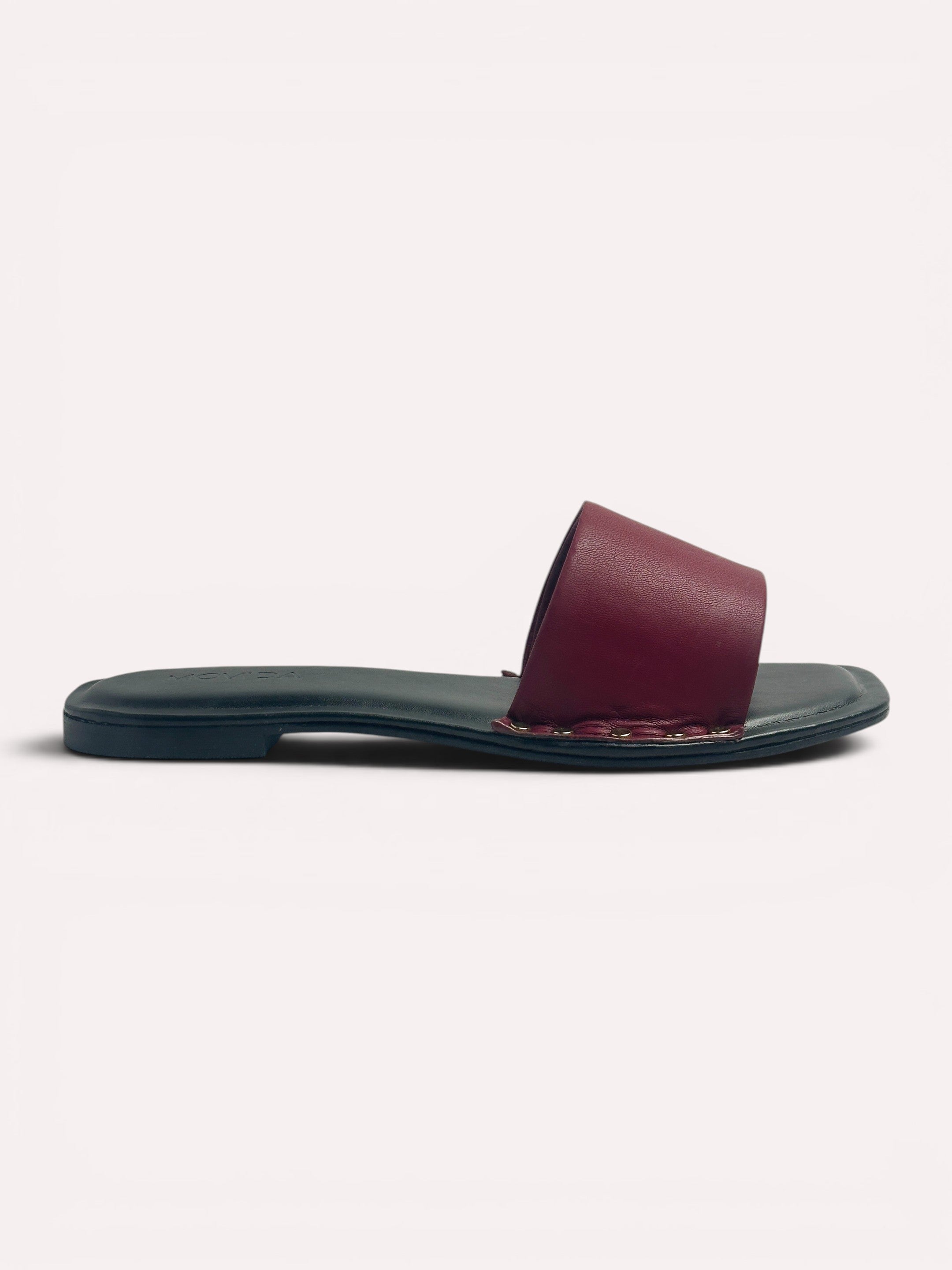 Kira Stud Flat Slide – Maroon