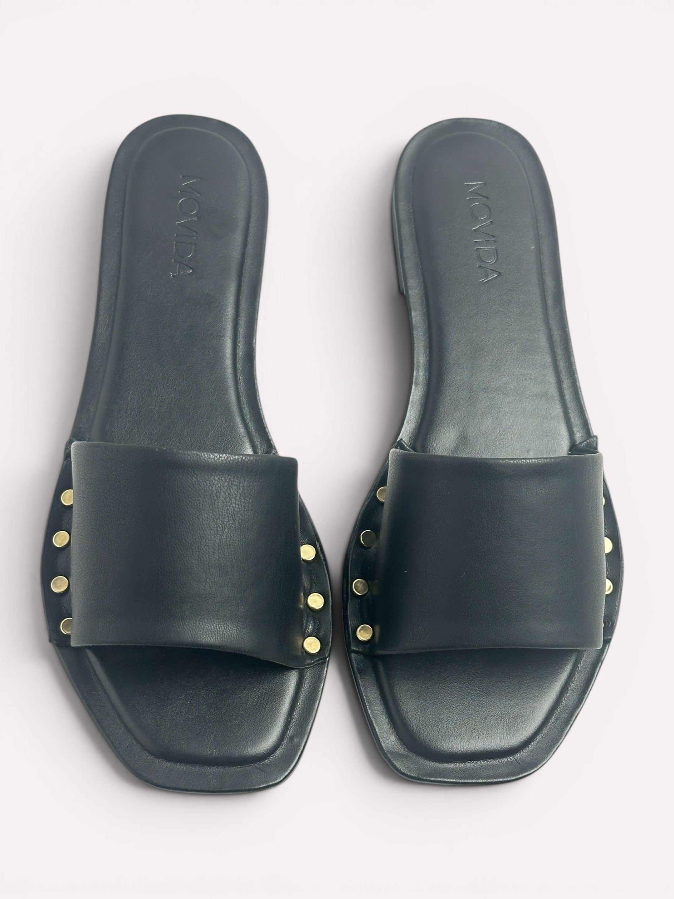 Kira Stud Flat Slide – Black