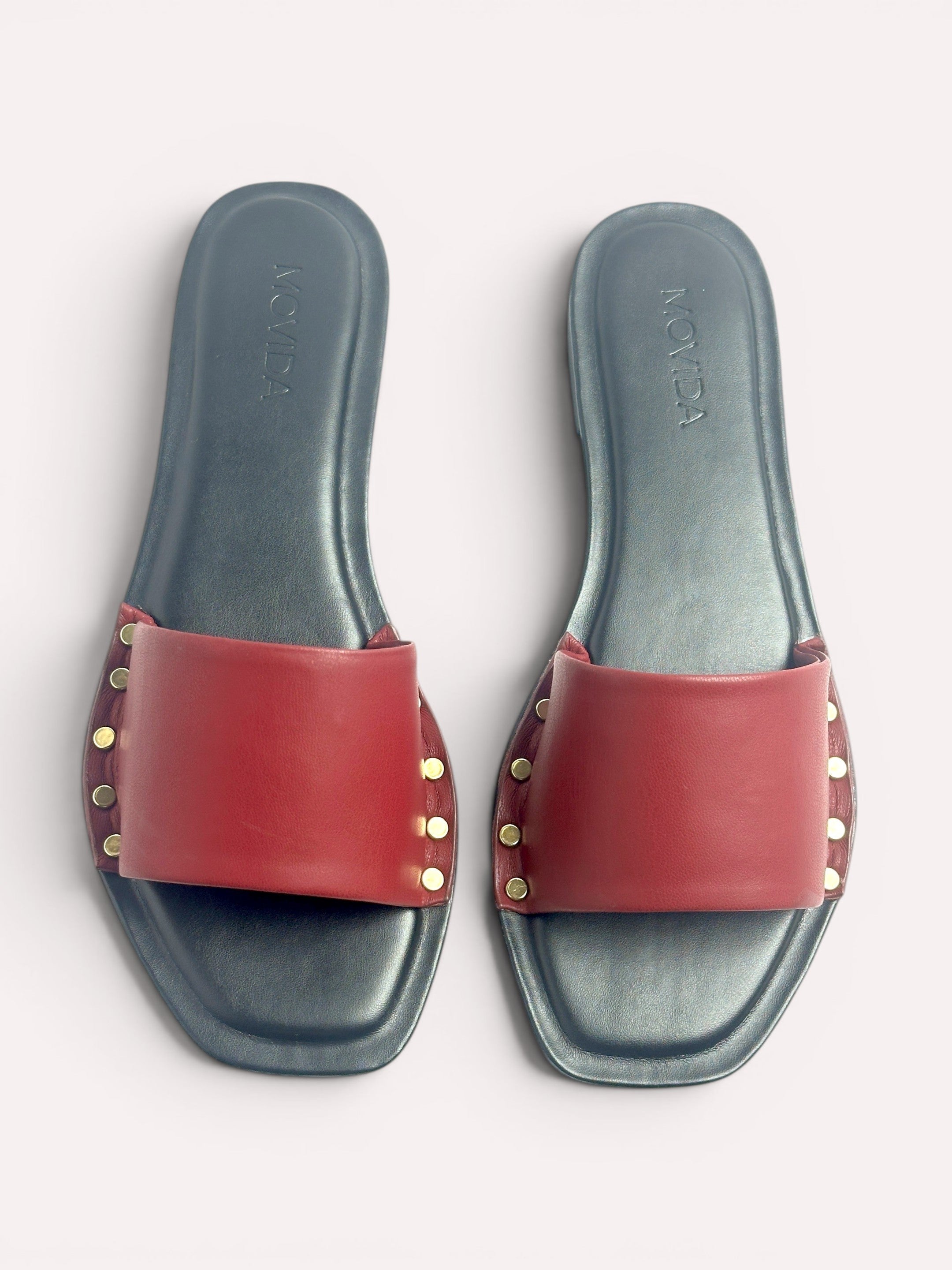 Kira Stud Flat Slide – Maroon