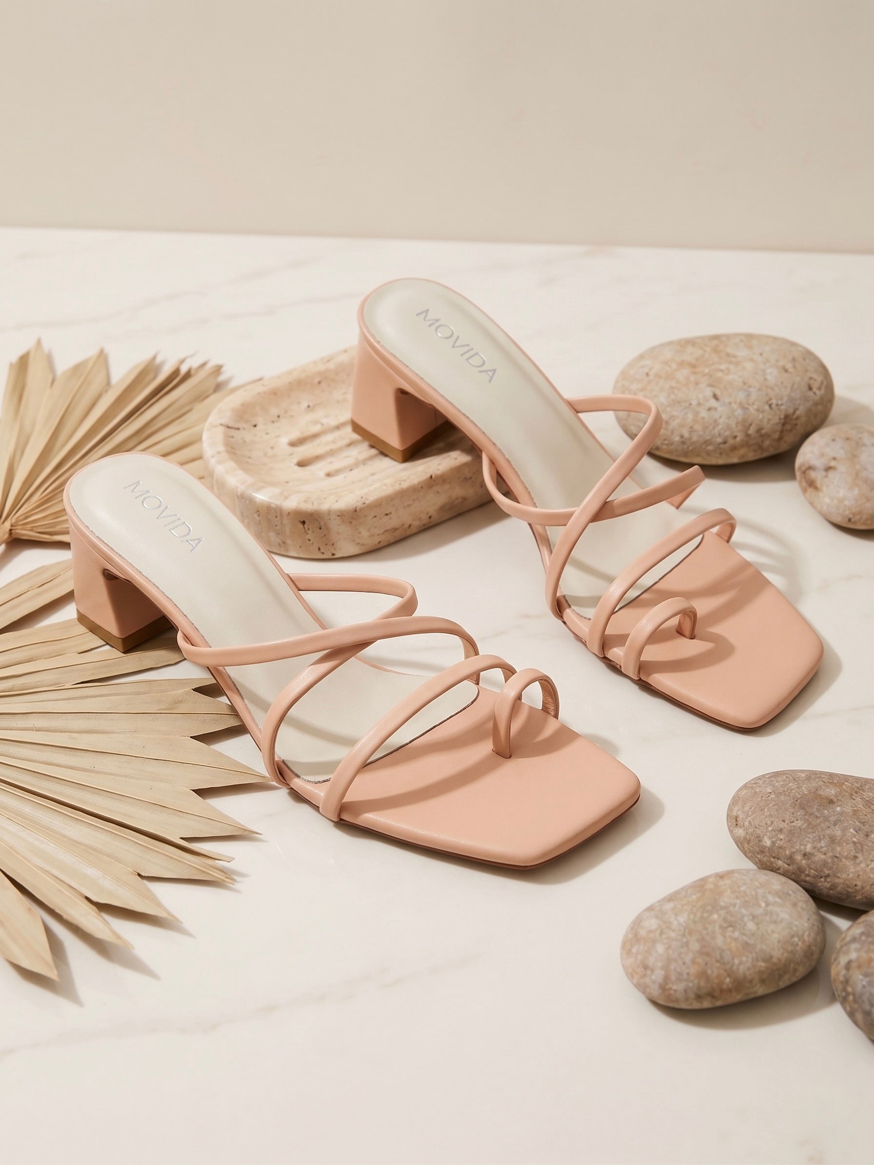 Heel Cross Strap Toe Ring Sandal - Salmon